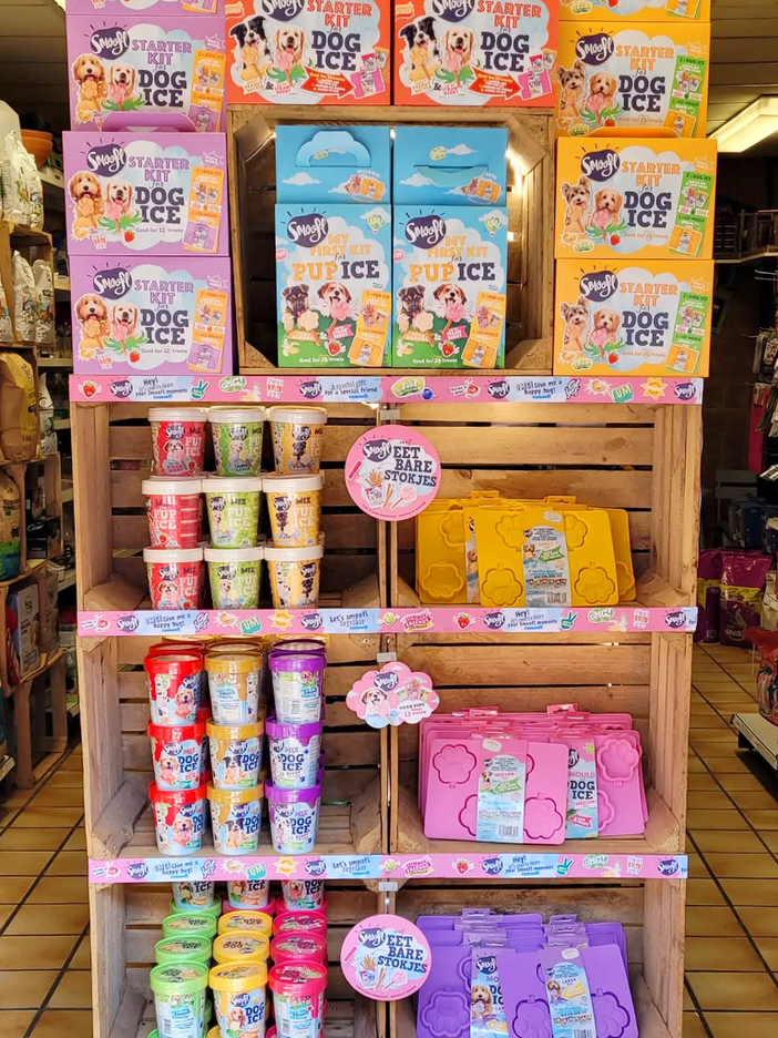Smoofl on display at Beukers Dierenshop